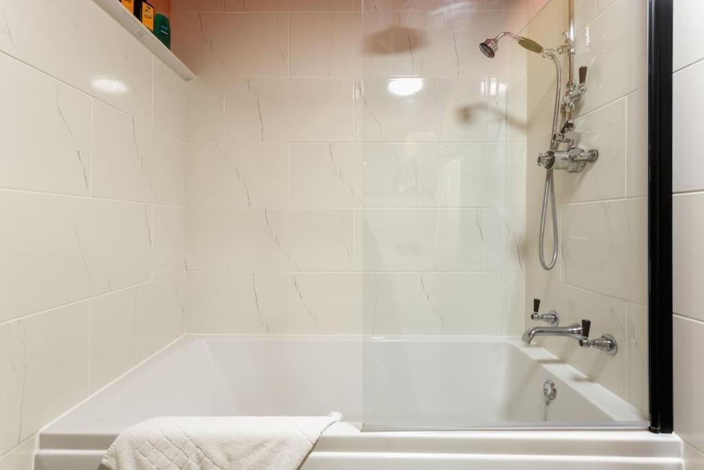 Seaside Escape Apartman Portsmouth Kültér fotó