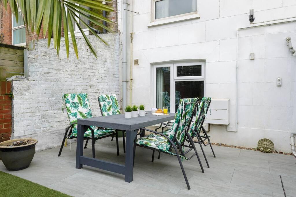 Seaside Escape Apartman Portsmouth Kültér fotó